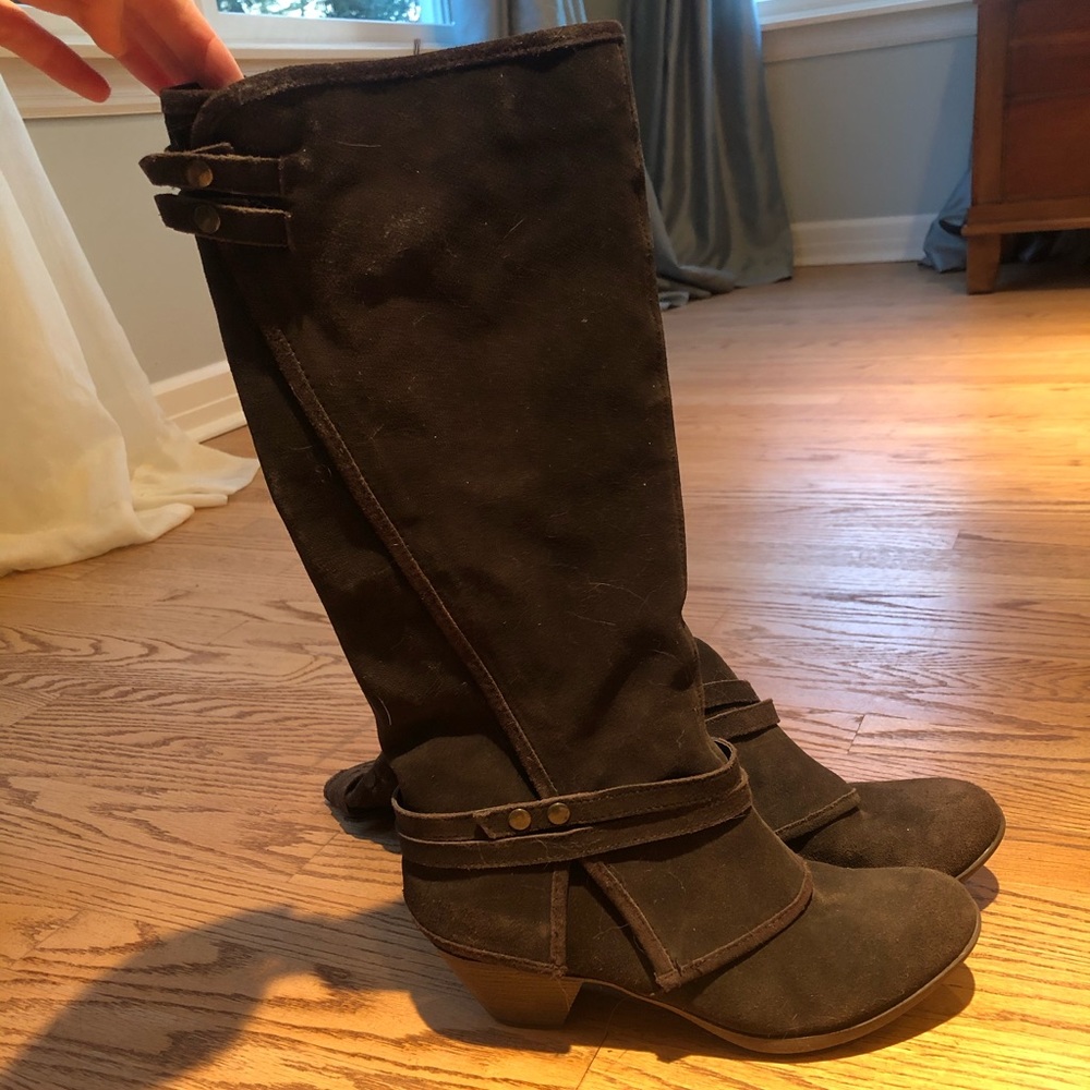 Crown Vintage Tall Brown Boots